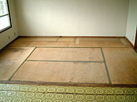 フローリングに変更前