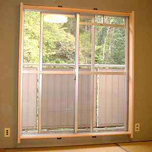 カーテンから障子へ外枠取り付け